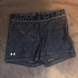 Athletic shorts